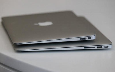 Apple Certified Pre-loved Intel core i5 / 4GB / 128GB Apple MacBook Air 11" 2015 Silver- 1.6GHz/Intel Dual-core i5/4GB RAM/128GB SSD